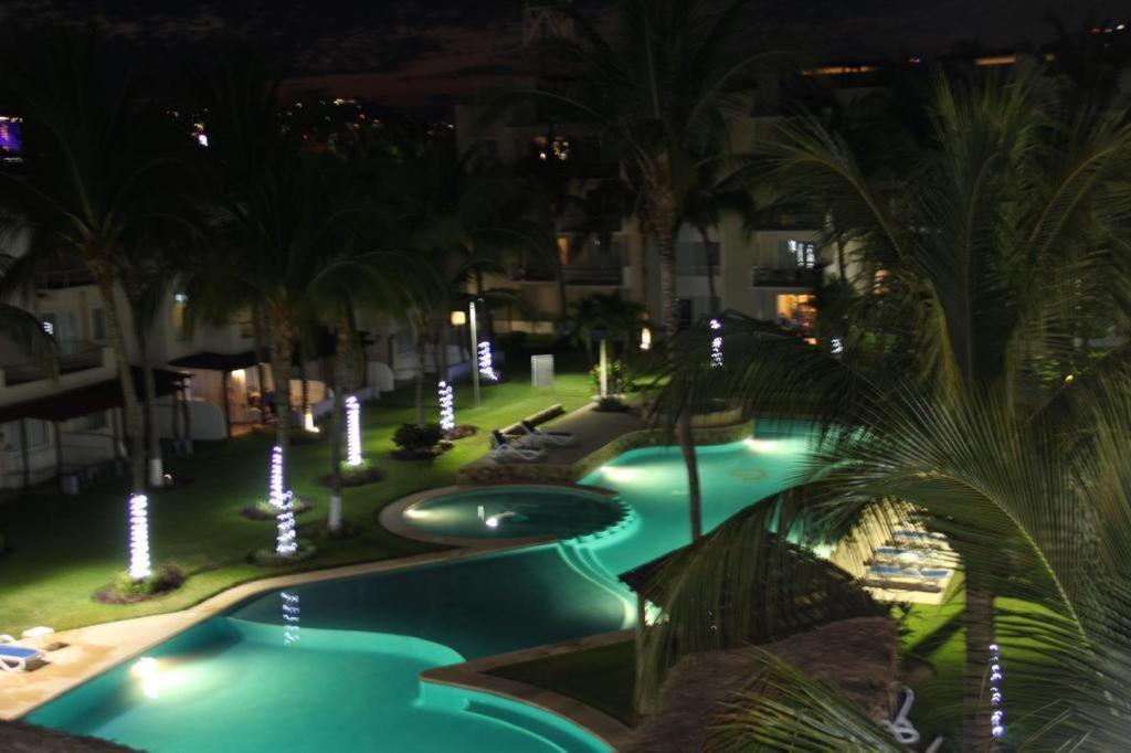 Departamento En Zona Diamante Acapulcoアパートメント エクステリア 写真